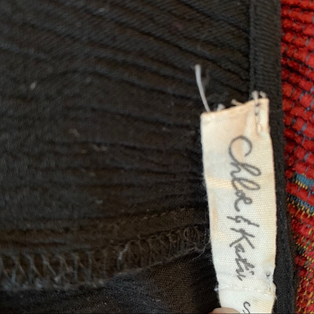Black tank top - Picture 5 of 5